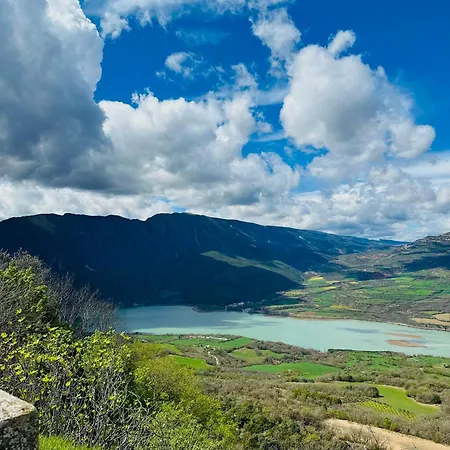Penzion Centre Del Montsec Llimiana